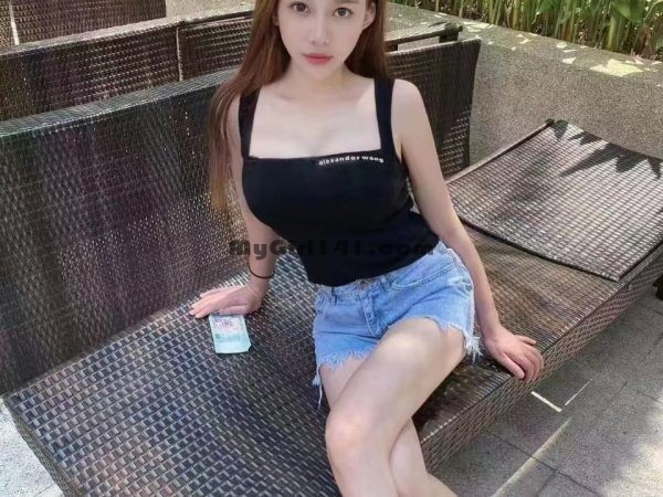 USJ Escort - WeiWei - China Girl Escort In Subang Jaya