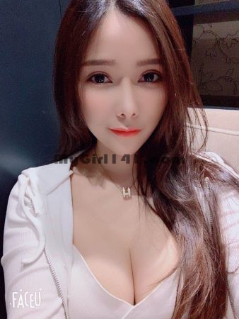 USJ Escort – XinEr – China Girl Escort In Subang Jaya