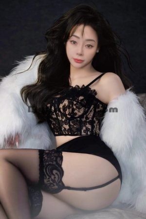 Damansara Escort – MeowMeow – Vietnam Girl Escort In PJ