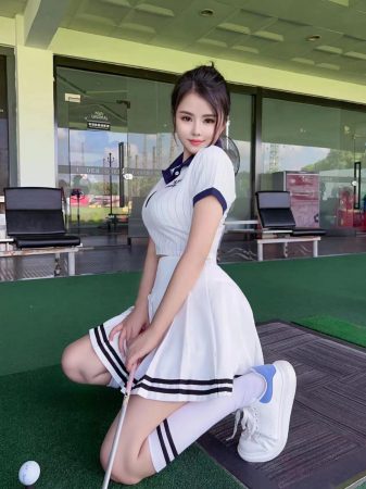 PJ Escort – TongTong – China Escort Girl In KL