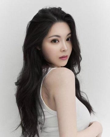 Subang Jaya Escort – XiaoQi – China Girl Escort At USJ