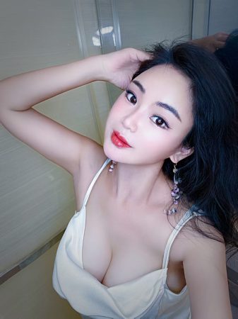 PJ Escort – AiMi – China Escort Girl In KL