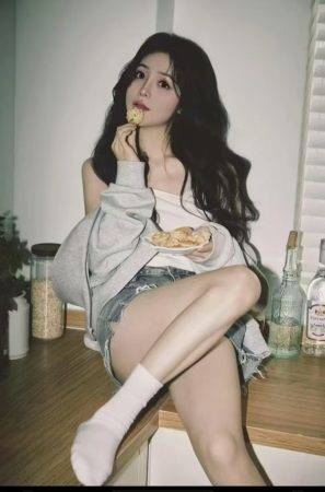 Subang Jaya Escort – XiaoBai – China Girl Escort In USJ