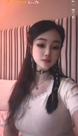 Subang Jaya Escort – XinXin – China Girl Escort In USJ