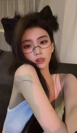 PJ Escort – Juicy – China Escort Girl In KL